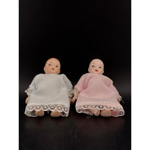 Vintage Porcelain Bisque Miniature Doll - Picture 2 of 6